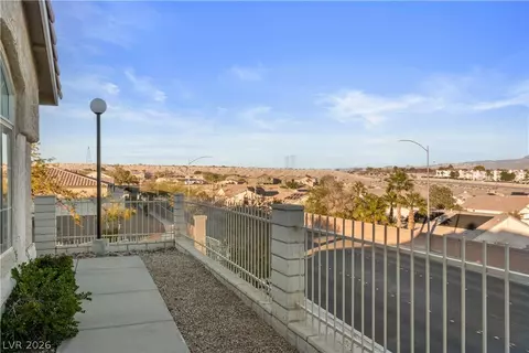 Exterior - 2184 Camel Mesa Dr, Laughlin, NV 89029 photo 11 of 21