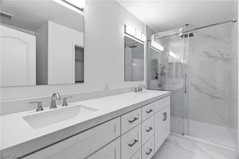 Bath - 2184 Camel Mesa Dr, Laughlin, NV 89029 photo 1 of 5