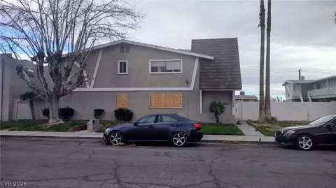 208 Orland St #12, Las Vegas, NV 89107