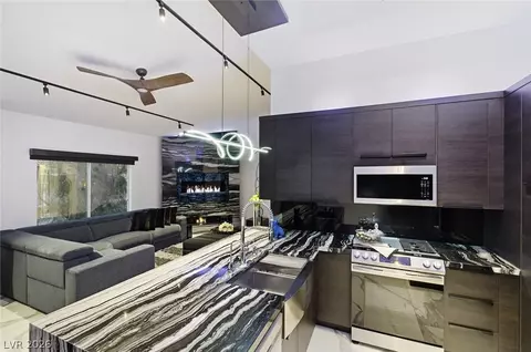 700 Carnegie St #3422, Henderson, NV 89052