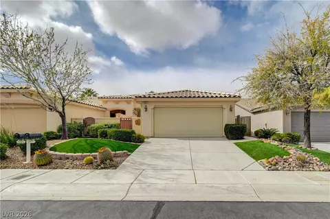 5017 Vincitor St, Las Vegas, NV 89135