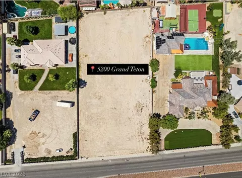 5200 Grand Teton Dr, Las Vegas, NV 89131