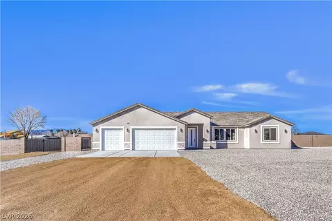 3330 Oakleaf Ave, Pahrump, NV 89048