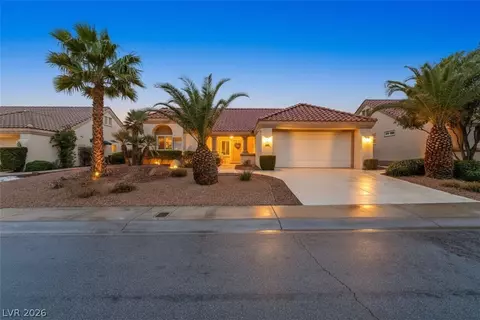 9009 Starmount Dr, Las Vegas, NV 89134