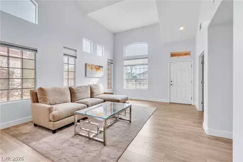 8324 Sedona Sunrise Dr, Las Vegas, NV 89128