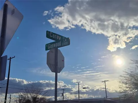 5868 E Carey Ave, Las Vegas, NV 89156