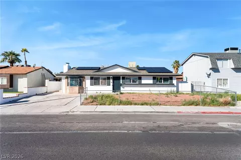417 N Torrey Pines Dr, Las Vegas, NV 89107