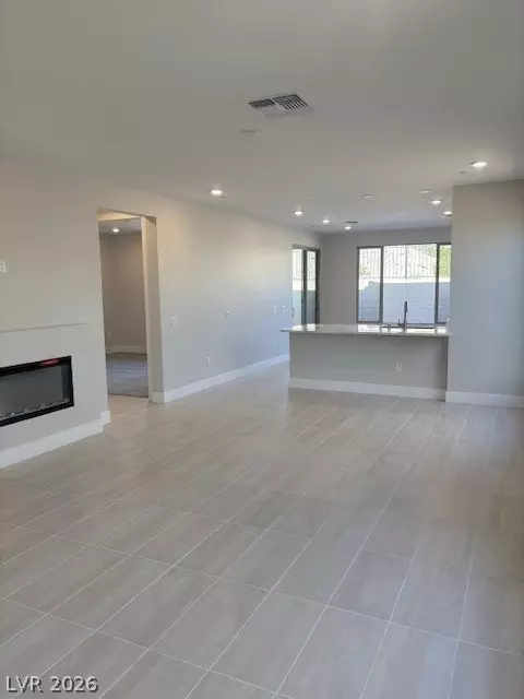 183 Chapparal Creek Ln, Henderson, NV 89011