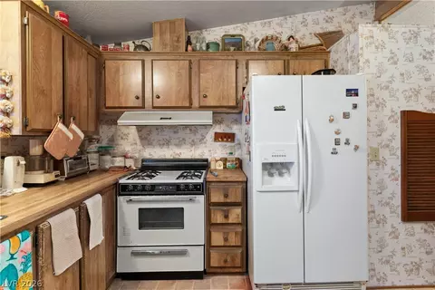 1609 Cajon Ct, Laughlin, NV 89029 photo 10