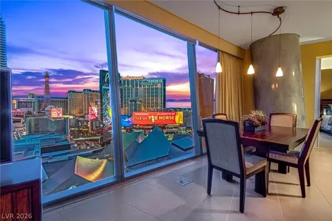 3722 Las Vegas Blvd #1107, Las Vegas, NV 89158