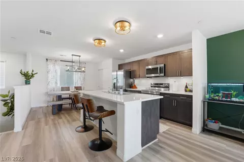 6847 Truffle Gray St, Las Vegas, NV 89148