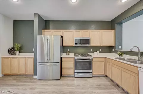 6333 Currant Lake Way, Las Vegas, NV 89148