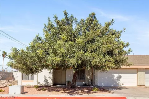 5720 Ridgeline Ave, Las Vegas, NV 89107