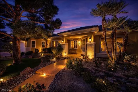 4922 E Cincinnati Ave, Las Vegas, NV 89104