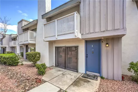 634 Brookway Ln, Las Vegas, NV 89169