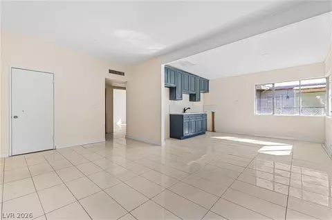 2204 S 15th St, Las Vegas, NV 89104