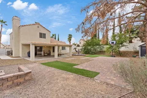 2701 Purtell Cir, Las Vegas, NV 89117