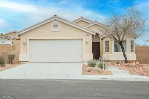 2332 Thornwood Castle Dr, Laughlin, NV 89029