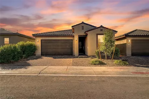 10255 Crimson Currant St, Las Vegas, NV 89143
