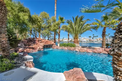 2812 Sterling Cove Dr, Las Vegas, NV 89128