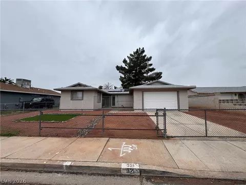 321 Bergin Dr, Las Vegas, NV 89110