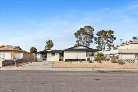 7112 Michael Collins Pl, Las Vegas, NV 89145