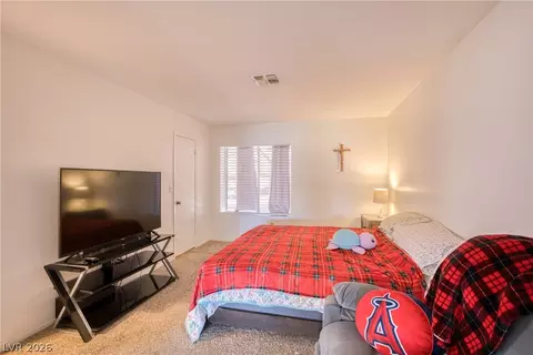 Bedroom - 3048 Soledad Dr, Laughlin, NV 89029 photo 2 of 6