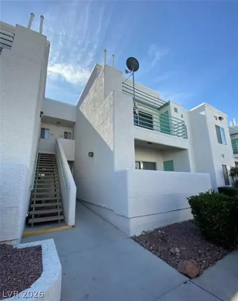 7100 Pirates Cove Rd #2039, Las Vegas, NV 89145