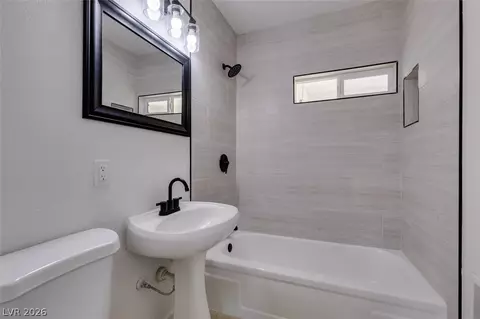 Bath - 254 W Basic Rd, Henderson, NV 89015 photo 2 of 2