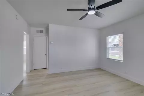 Living - 254 W Basic Rd, Henderson, NV 89015 photo 3 of 10