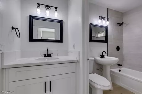 Bath - 254 W Basic Rd, Henderson, NV 89015 photo 1 of 2