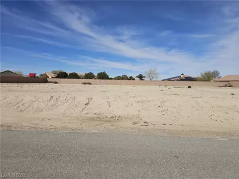 6740 Stubblefield Dr, Pahrump, NV 89061
