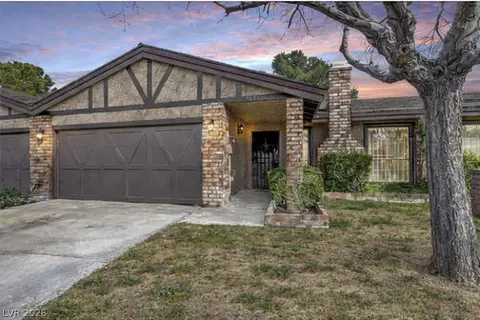 701 Buttonwood Ln, Las Vegas, NV 89107