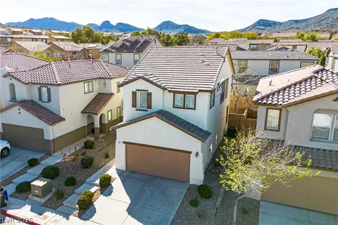 681 Lucky Pine St, Henderson, NV 89002