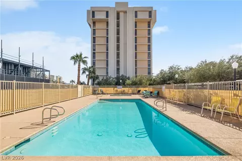 3930 University Center Dr #809, Las Vegas, NV 89119