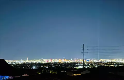 4522 Amazing View St, Las Vegas, NV 89129