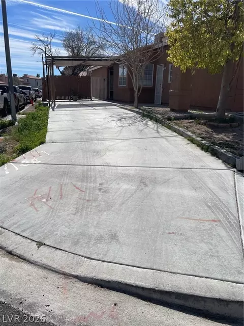 5389 Signet Ct, Las Vegas, NV 89142