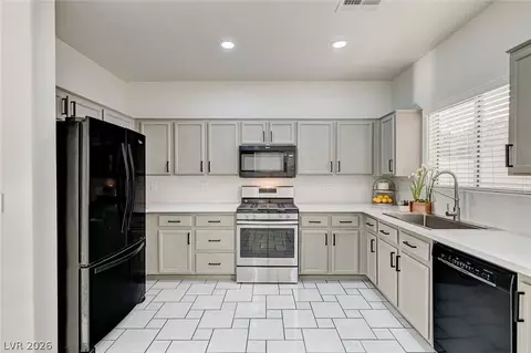 8062 Imperial Treasure St, Las Vegas, NV 89139