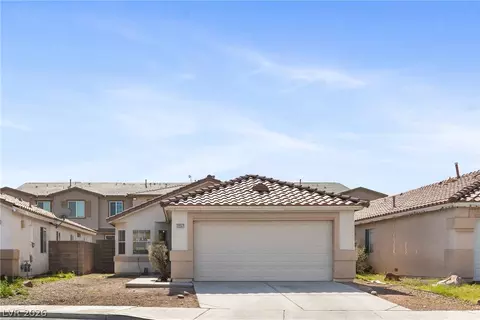 7257 Golden Star Ave, Las Vegas, NV 89130