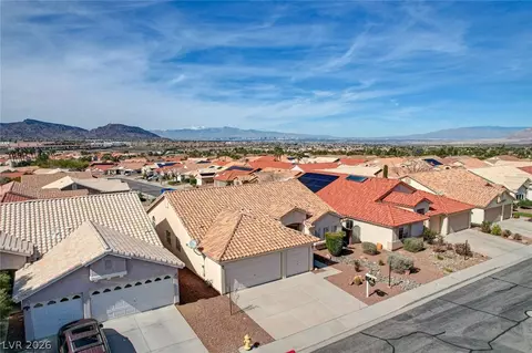 2451 Aladdin Lamp St, Henderson, NV 89002