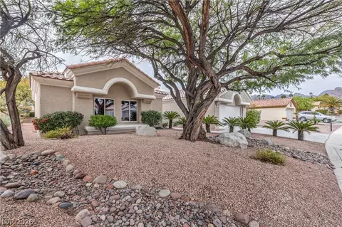 10301 Marymont Pl, Las Vegas, NV 89134