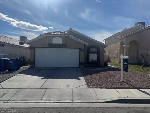 5679 Roundrock Dr, Las Vegas, NV 89142