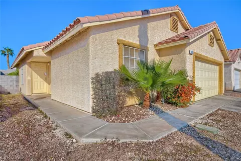 5519 Los Lobos St, North Las Vegas, NV 89031