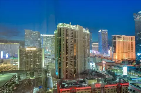 135 E Harmon Ave #2211, Las Vegas, NV 89109