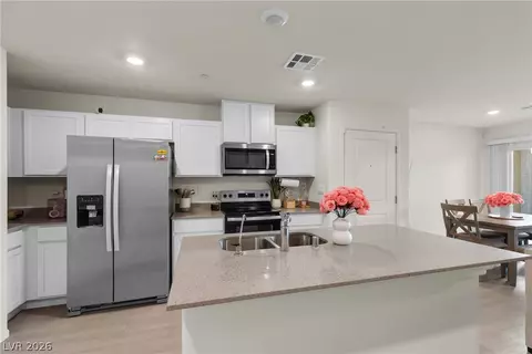 6136 Lily Garden St, North Las Vegas, NV 89081