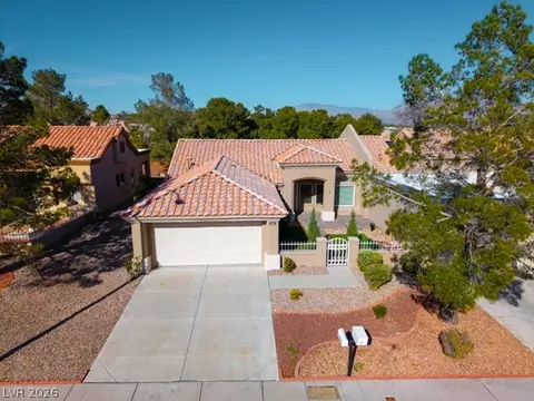9320 January Dr, Las Vegas, NV 89134