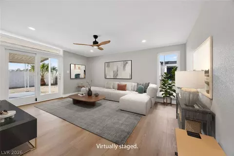5133 Hallet Dr, Las Vegas, NV 89122