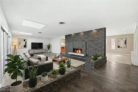 1812 Cochran St, Las Vegas, NV 89104