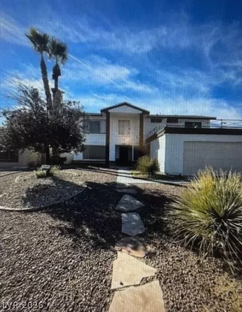 5243 Sunnywood Dr, Las Vegas, NV 89120