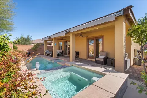 6225 Cotinga St, North Las Vegas, NV 89031